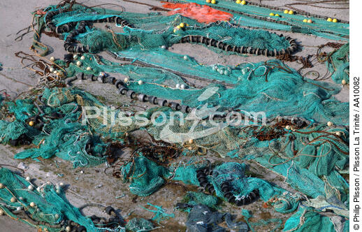 Filet de pêche. - © Philip Plisson / Plisson La Trinité / AA10082 - Nos reportages photos - Filet de pêche