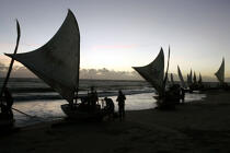 Départ pour la pêche à Caponga. © Philip Plisson / Plisson La Trinité / AA10200 - Nos reportages photos - Etat [Brésil]