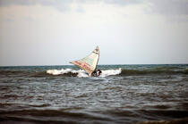 Fishing vessel in Caponga. © Philip Plisson / Plisson La Trinité / AA10263 - Photo Galleries - Sails