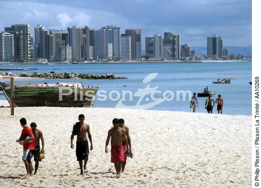 Beach of Fortaleza. - © Philip Plisson / Plisson La Trinité / AA10269 - Photo Galleries - Town [Ceara]