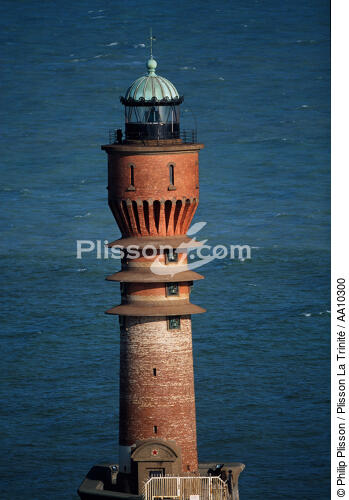 Lighthouse of St pol in Dunkerque. - © Philip Plisson / Plisson La Trinité / AA10300 - Photo Galleries - Nord-Pas-de-Calais