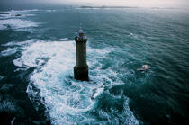 Lighthouse of Kéréon © Philip Plisson / Plisson La Trinité / AA10314 - Photo Galleries - Wave