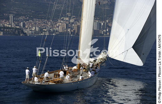 Cambria - Classic Week 2005. - © Philip Plisson / Plisson La Trinité / AA10476 - Photo Galleries - Monaco Classic Week 2011