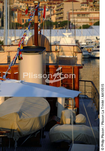 In the port of Monaco. - © Philip Plisson / Plisson La Trinité / AA10515 - Photo Galleries - Classic Week