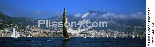 Classic Week 2005. - © Philip Plisson / Plisson La Trinité / AA10541 - Photo Galleries - Monaco Classic Week 2011