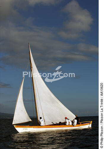 Whaling boat in the Azores. - © Philip Plisson / Plisson La Trinité / AA10620 - Photo Galleries - Whaling boat