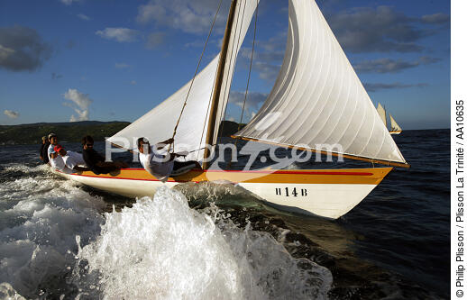 Whaling boat in the Azores. - © Philip Plisson / Plisson La Trinité / AA10635 - Photo Galleries - Old gaffer