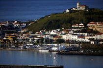 Vue sur le port d' Horta aux Açores. © Philip Plisson / Pêcheur d’Images / AA10719 - Nos reportages photos - Les îles de Faial et Pico aux Açores