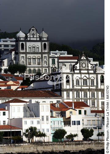 La ville d' Horta aux Açores. - © Philip Plisson / Plisson La Trinité / AA10740 - Nos reportages photos - Ile [Por]