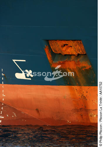 Cargo ship cockle in the Azores. - © Philip Plisson / Plisson La Trinité / AA10752 - Photo Galleries - Elements of boat