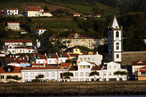 Fin de journée sur Horta aux Açores. © Philip Plisson / Plisson La Trinité / AA10783 - Nos reportages photos - Ville