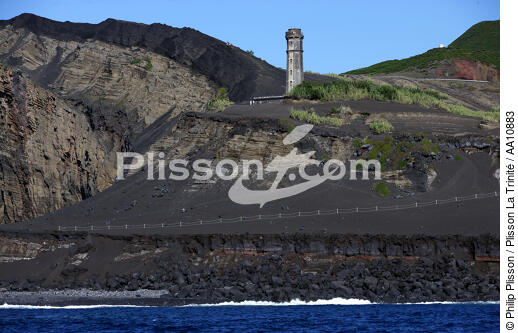 Dos Capelinhos point on Faial in the Azores. - © Philip Plisson / Plisson La Trinité / AA10883 - Photo Galleries - Faial