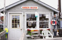 The Harbour Master of Camden in Maine. © Philip Plisson / Plisson La Trinité / AA10894 - Photo Galleries - Elements of boat