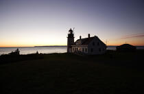 Le phare de Quoddy Head dans l'Etat du Maine. © Philip Plisson / Plisson La Trinité / AA10911 - Nos reportages photos - Crépuscule