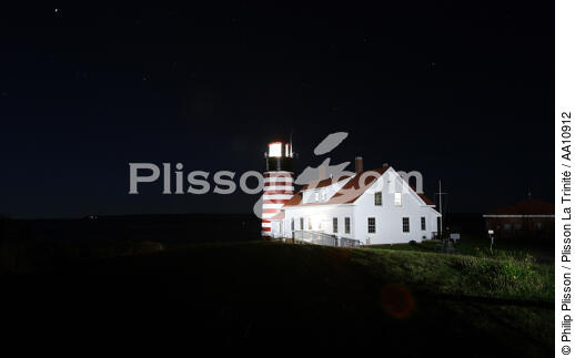 Le phare de Quoddy Head dans l'Etat du Maine. - © Philip Plisson / Plisson La Trinité / AA10912 - Nos reportages photos - Phare [Maine]