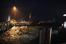 The port of Cape Cod in Massachusetts. © Philip Plisson / Plisson La Trinité / AA10932 - Photo Galleries - Night