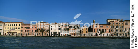 Venice. - © Philip Plisson / Plisson La Trinité / AA11020 - Photo Galleries - Blue sky