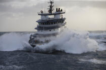 The tug boat Abeille Bourbon. © Philip Plisson / Plisson La Trinité / AA11115 - Photo Galleries - Storm at sea