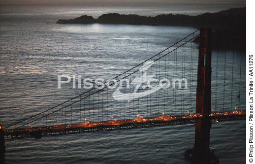 Le Golden Gate. - © Philip Plisson / Plisson La Trinité / AA11276 - Nos reportages photos - San Francisco