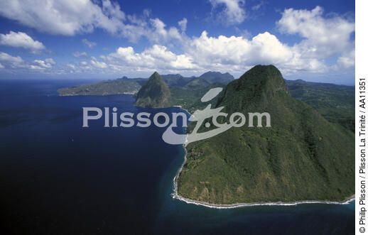 Saint Lucia. - © Philip Plisson / Plisson La Trinité / AA11351 - Photo Galleries - Volcano