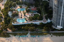 Miami. © Philip Plisson / Plisson La Trinité / AA11373 - Nos reportages photos - Immeuble