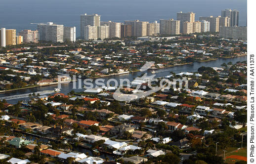 Miami. - © Philip Plisson / Plisson La Trinité / AA11378 - Nos reportages photos - Ville