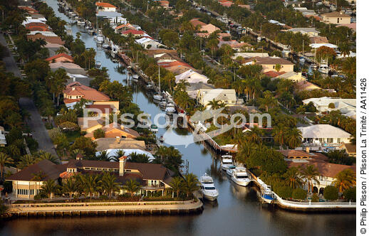 Houses on Miami coast. - © Philip Plisson / Plisson La Trinité / AA11426 - Photo Galleries - Flora