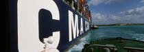 Containers ship on Malta. © Philip Plisson / Plisson La Trinité / AA11457 - Photo Galleries - Cloud