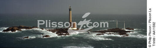 The Roches Douvres. - © Philip Plisson / Plisson La Trinité / AA11592 - Photo Galleries - Lighthouse [22]
