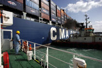 Container ships In Malta. © Philip Plisson / Plisson La Trinité / AA11668 - Photo Galleries - CMA CGM Marco Polo