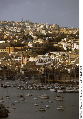 Port of Malta. - © Philip Plisson / Plisson La Trinité / AA11679 - Photo Galleries - Pleasure and Cruising Monohulls