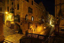 In the streets of Vallette. © Philip Plisson / Plisson La Trinité / AA11685 - Photo Galleries - Night
