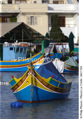 Coque de bateau à Malte. - © Philip Plisson / Plisson La Trinité / AA11724 - Nos reportages photos - Les couleurs de Malte