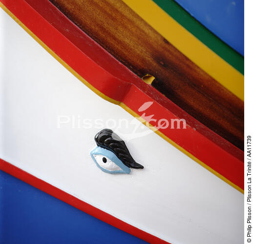 Peintures sur les coques de bateaux maltais. - © Philip Plisson / Plisson La Trinité / AA11739 - Nos reportages photos - Malte