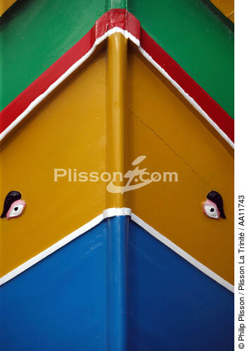 Peintures sur les coques de bateaux maltais. - © Philip Plisson / Plisson La Trinité / AA11743 - Nos reportages photos - Malte