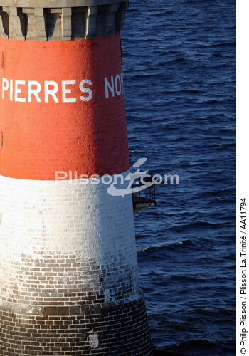 Pierres Noires lighthouse. - © Philip Plisson / Plisson La Trinité / AA11794 - Photo Galleries - Pierres Noires [The]