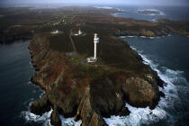 Le phare du Stiff. © Philip Plisson / Plisson La Trinité / AA11806 - Nos reportages photos - Rocher