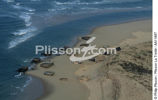 Plage du Cap Ferret. - © Philip Plisson / Plisson La Trinité / AA11897 - Nos reportages photos - Aquitaine