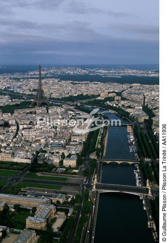 The Tour Eiffel of Paris. - © Guillaume Plisson / Plisson La Trinité / AA11936 - Photo Galleries - Ile-de-France