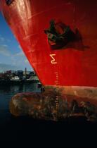 Bulb of a boat in the port of Brest. © Philip Plisson / Pêcheur d’Images / AA11944 - Photo Galleries - Brest