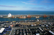 Le port de Calais. © Philip Plisson / Plisson La Trinité / AA12044 - Nos reportages photos - Nord-Pas-de-Calais