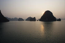 The Along bay. © Philip Plisson / Plisson La Trinité / AA12320 - Photo Galleries - Vietnam