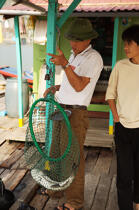 Panier de pêche. © Philip Plisson / Plisson La Trinité / AA12367 - Nos reportages photos - La Baie d'Along, Vietnam