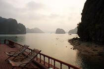 Pont supérieur d'une jonque dans la Baie d'Along. © Philip Plisson / Plisson La Trinité / AA12397 - Nos reportages photos - Vietnam
