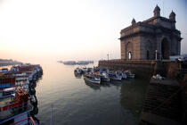 Le Gateaway of India à Bombay. © Philip Plisson / Plisson La Trinité / AA12498 - Nos reportages photos - Site [Maharashtra]