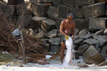Fisherman in Cochin. © Philip Plisson / Plisson La Trinité / AA12575 - Photo Galleries - Fishing nets