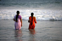 Sur la plage de Kovallam.. © Philip Plisson / Plisson La Trinité / AA12656 - Nos reportages photos - Ville [Kerala]