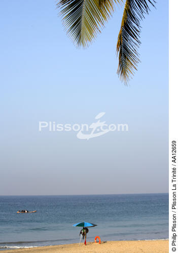 On the beach of Kovallam. - © Philip Plisson / Plisson La Trinité / AA12659 - Photo Galleries - Town [Kerala]