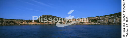 Ibiza. - © Guillaume Plisson / Plisson La Trinité / AA12810 - Photo Galleries - Calm sea