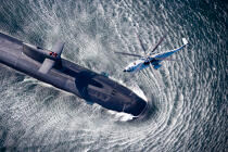 Sous-marin SNLE. © Philip Plisson / Plisson La Trinité / AA12908 - Nos reportages photos - Hélicoptère